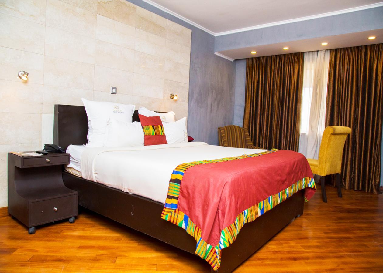 Hotel Bon Voyage Lagos Extérieur photo