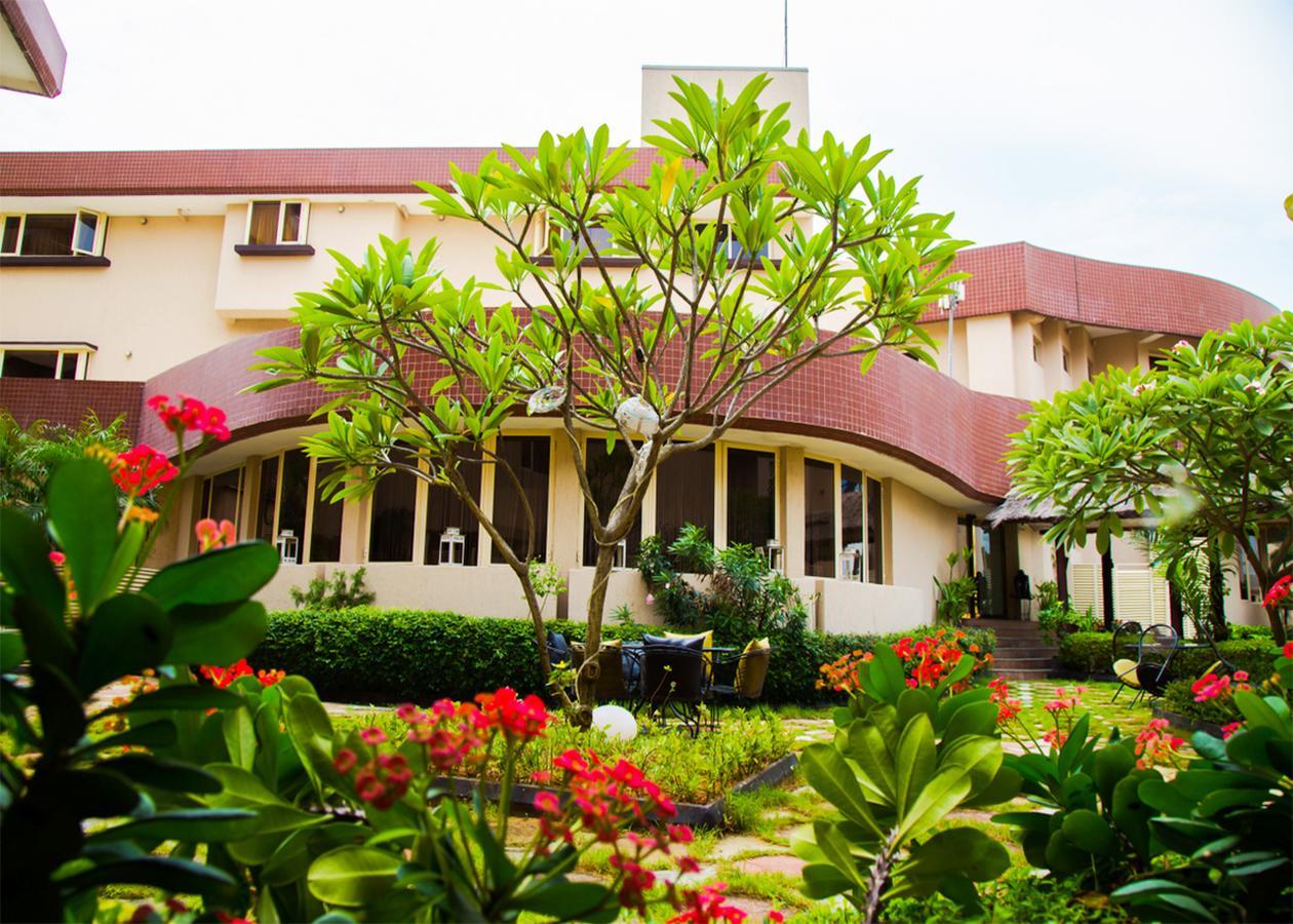Hotel Bon Voyage Lagos Extérieur photo