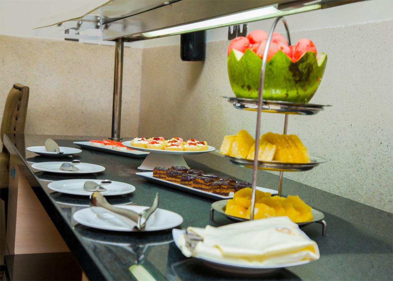 Hotel Bon Voyage Lagos Extérieur photo