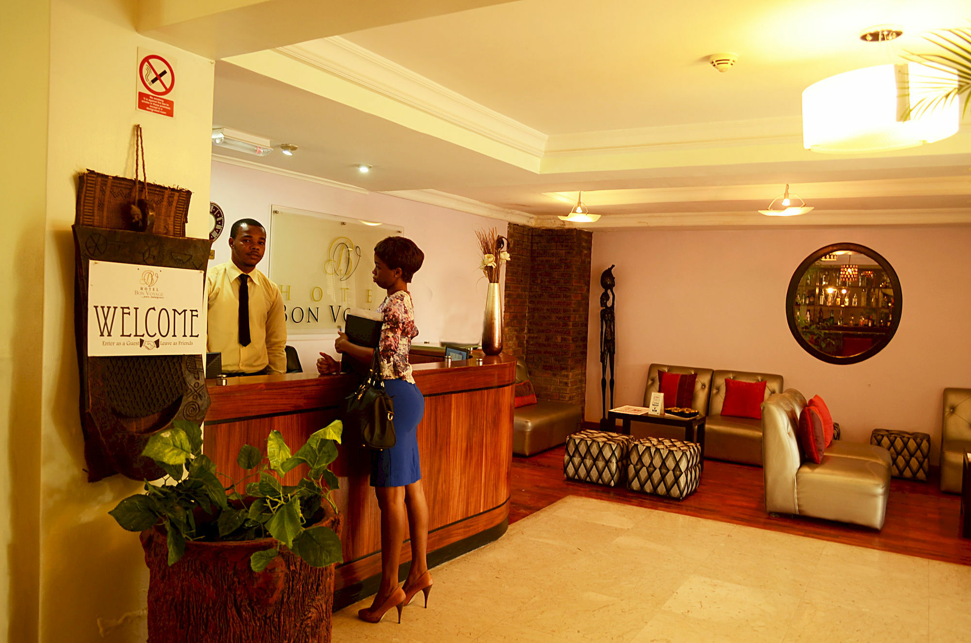 Hotel Bon Voyage Lagos Extérieur photo